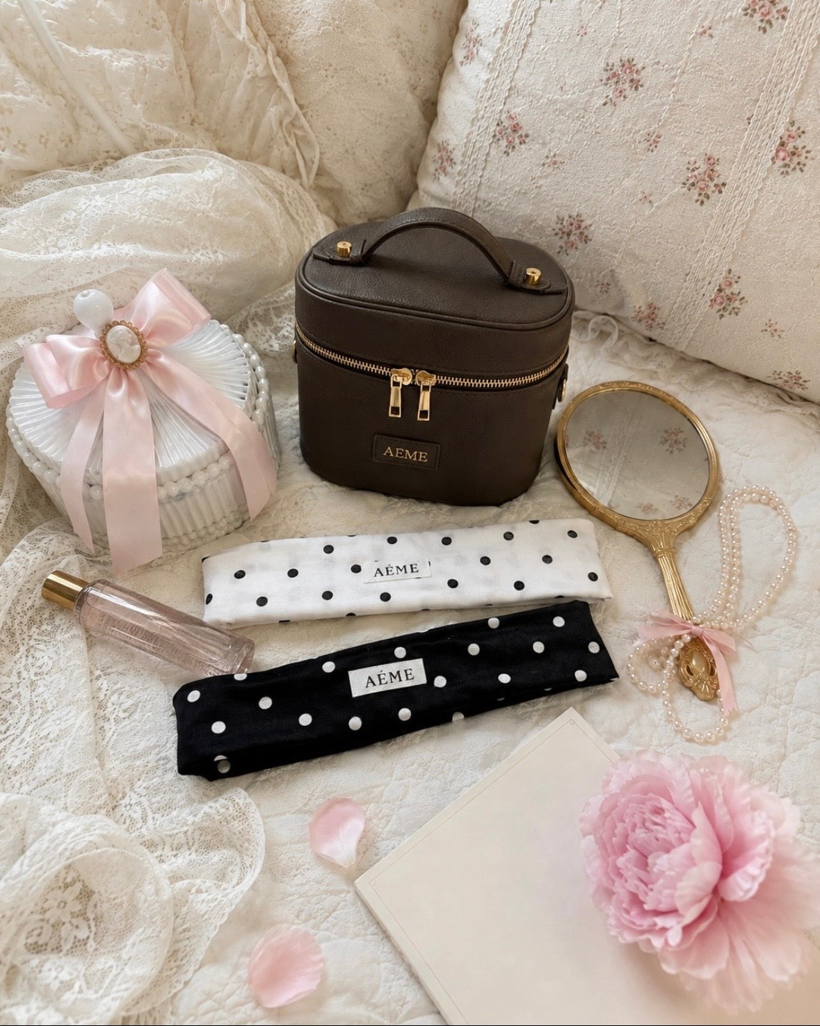 AÉME beauty bag — Espresso Brown